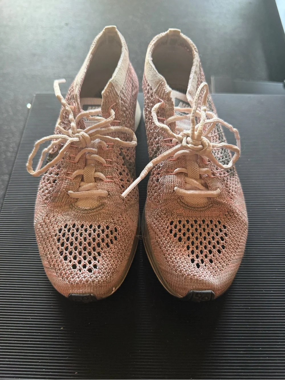 Light Pink Fly Knit Lace-Up Women’s Running Shoes. Unisex size 4.5- women’s 5.5
